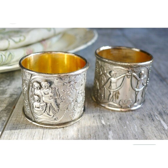 Elegant Silver Napkin Rings - Picture 1 of 8
